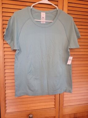 Old Navy Mint Green Short Sleeve Athletic Tee